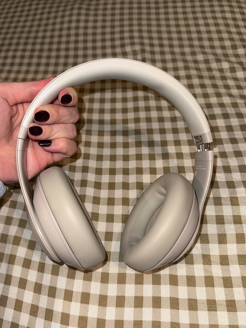 Beats Studio Pro - Picture 4 of 15